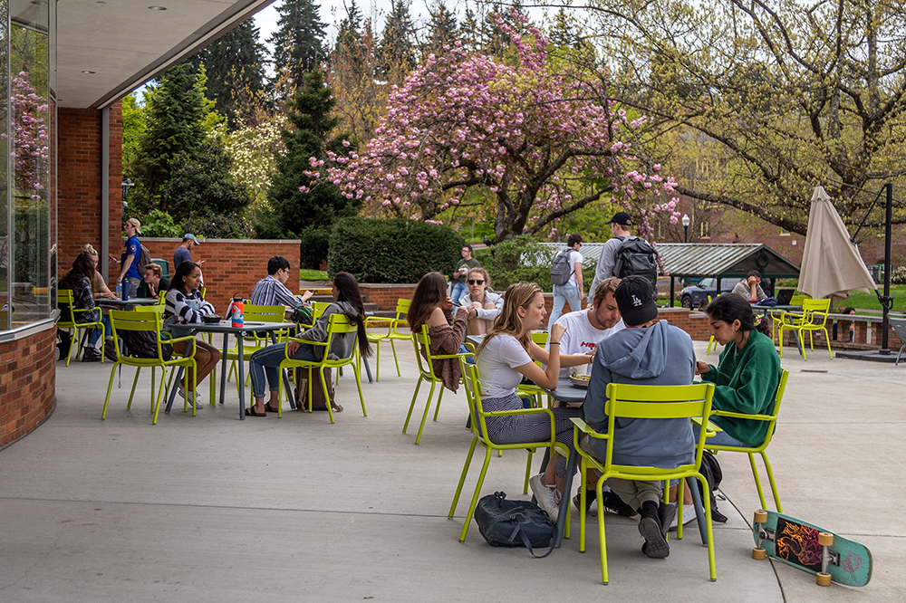 students eating outside at the emu